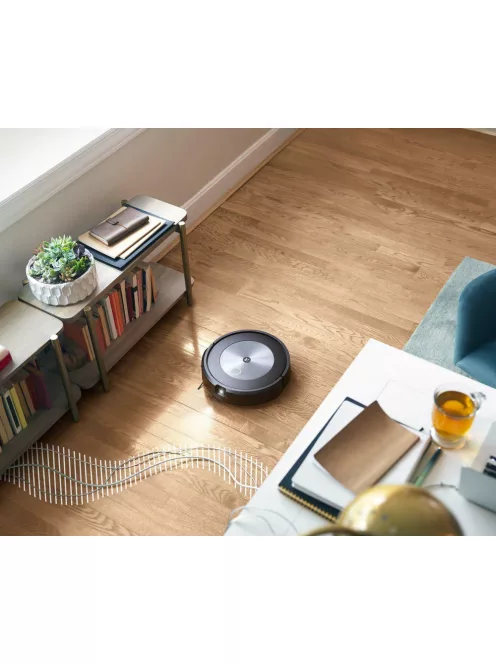 iRobot Roomba j7+ robotporszívó